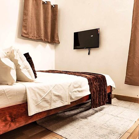 M'Serenity Guest House Antananarivo Luaran gambar
