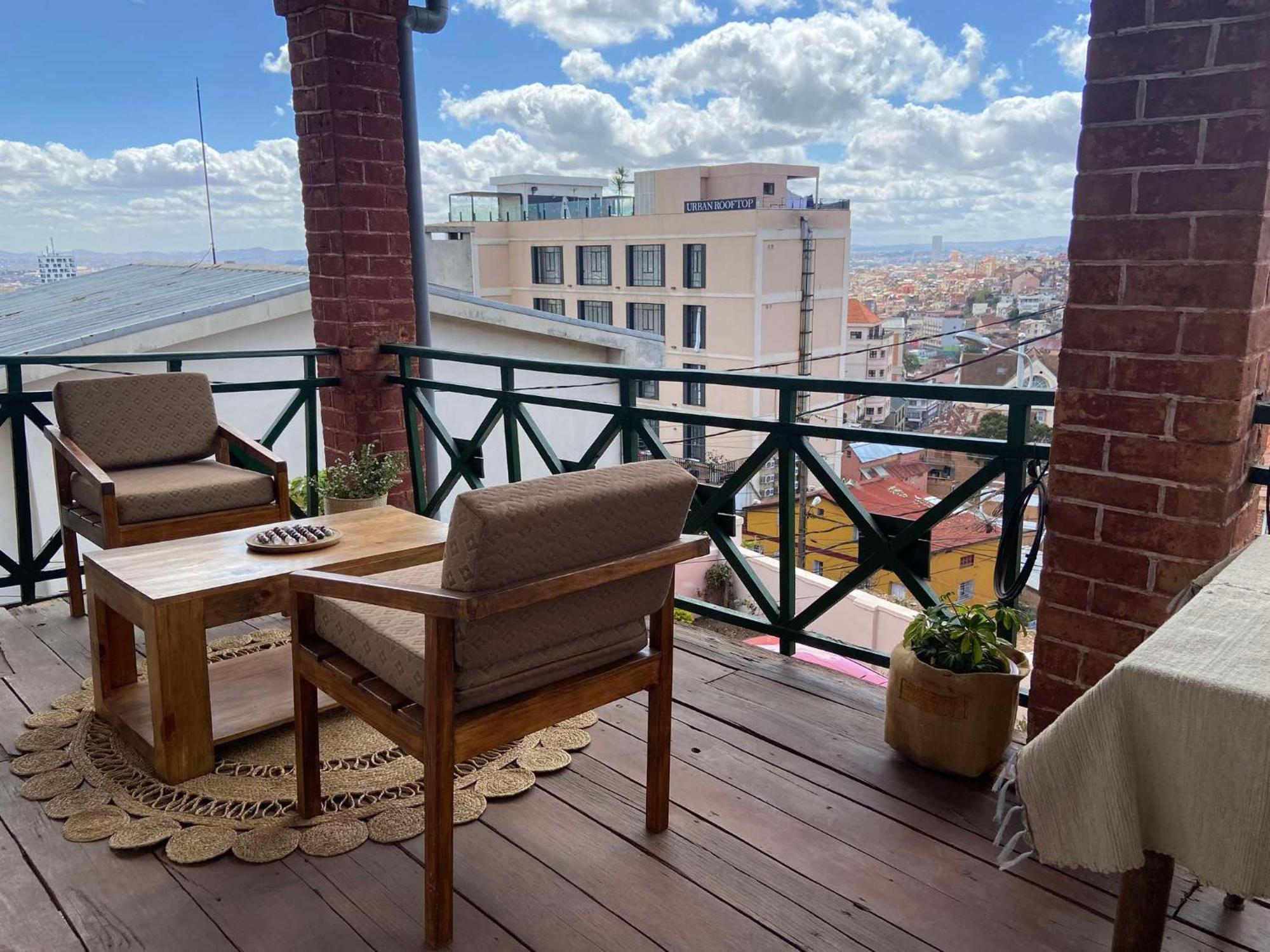 M'Serenity Guest House Antananarivo Luaran gambar