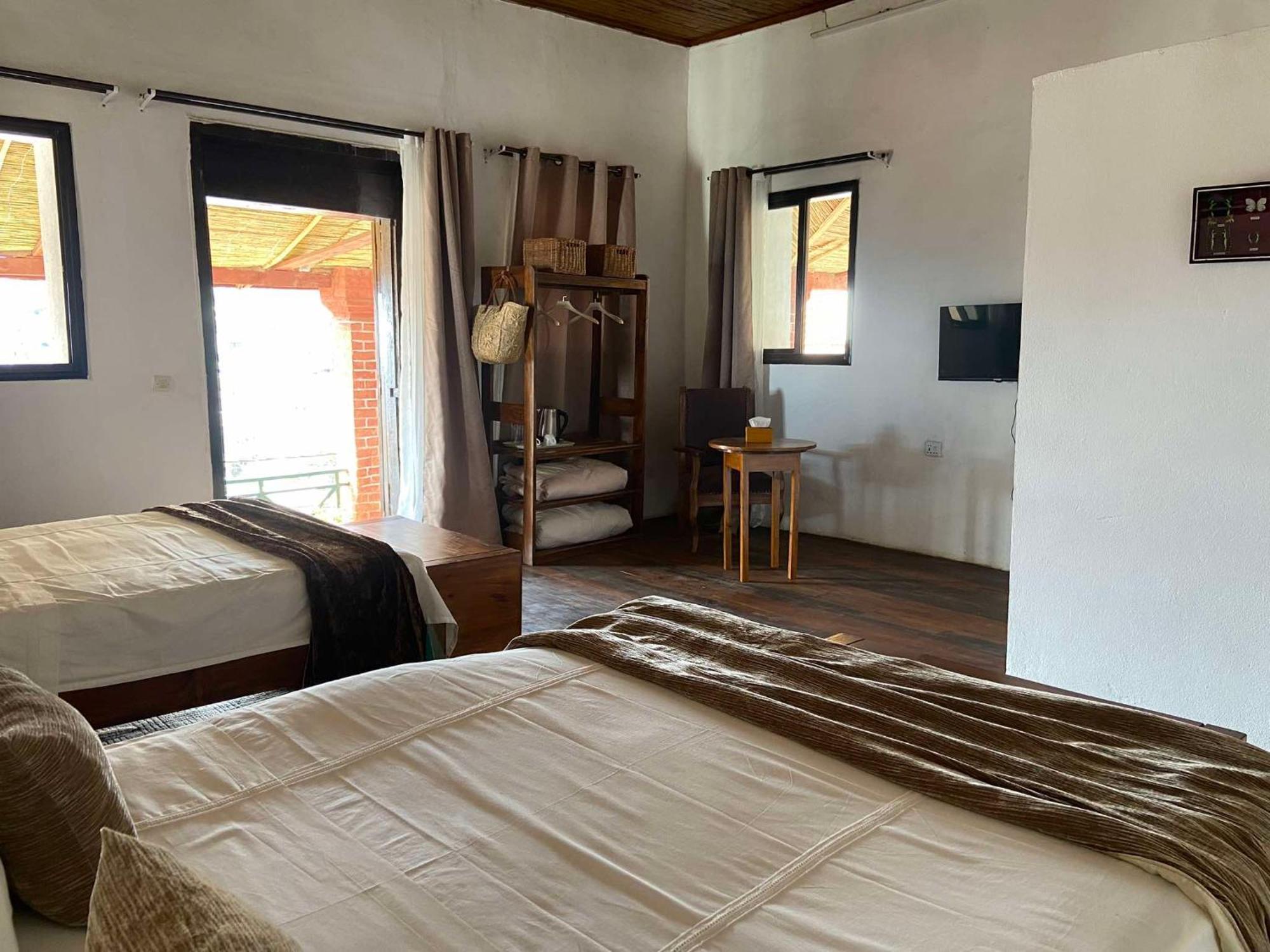 M'Serenity Guest House Antananarivo Luaran gambar